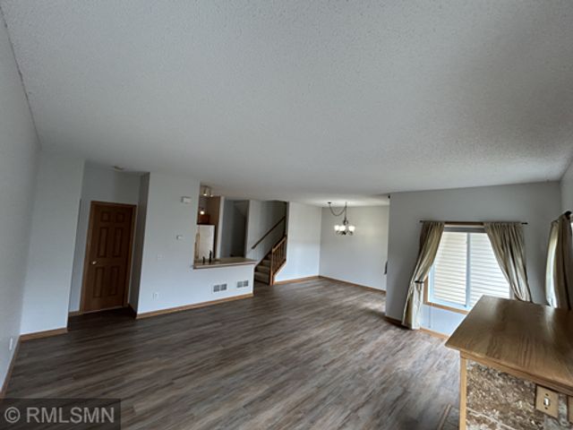 6884 Meadow Grass Lane S, Cottage Grove, MN 55016