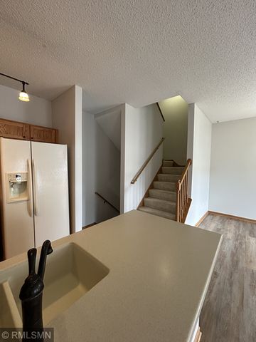6884 Meadow Grass Lane S, Cottage Grove, MN 55016