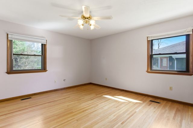 14 Knollwood Place, Joliet, IL 60433