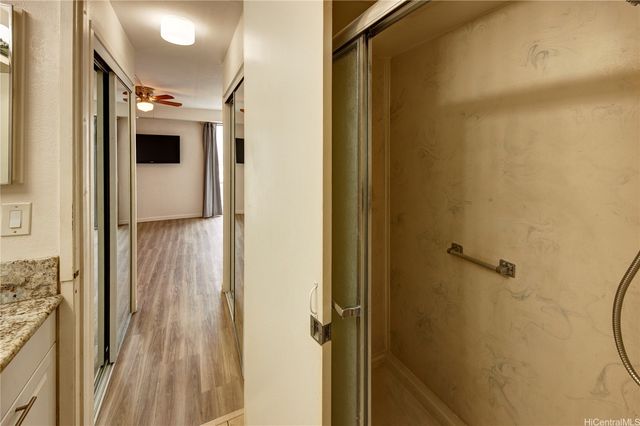 1655 Makaloa Street 1807, Honolulu, HI 96814