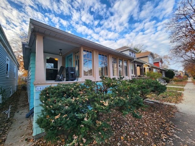 1432 Home Avenue, Berwyn, IL 60402