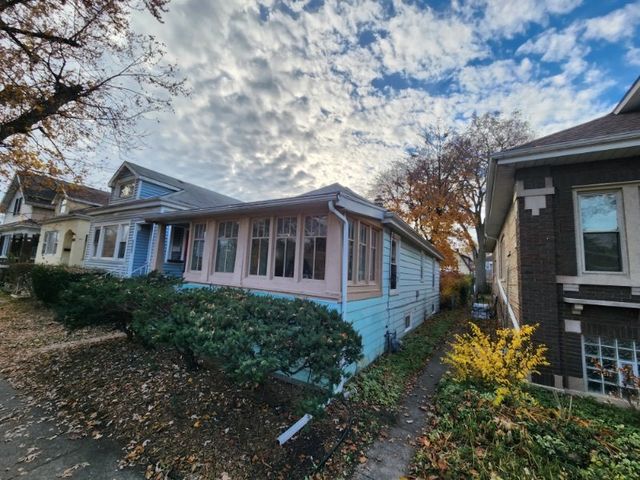 1432 Home Avenue, Berwyn, IL 60402