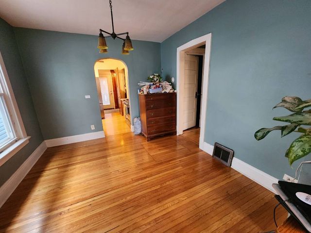 1432 Home Avenue, Berwyn, IL 60402