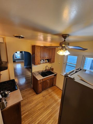 1432 Home Avenue, Berwyn, IL 60402