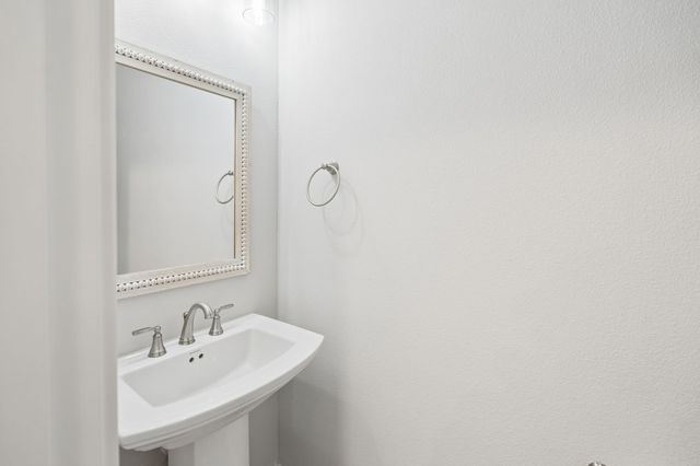 14341 Overlook Park Drive, Fort Worth, TX 76008