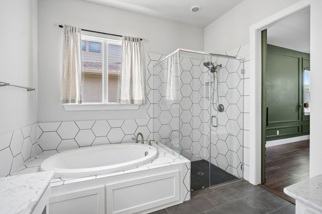 14341 Overlook Park Drive, Fort Worth, TX 76008