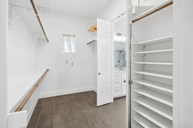 14341 Overlook Park Drive, Fort Worth, TX 76008