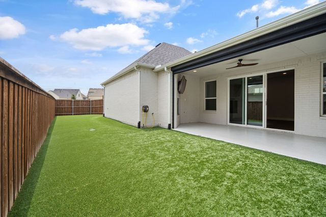 14341 Overlook Park Drive, Fort Worth, TX 76008