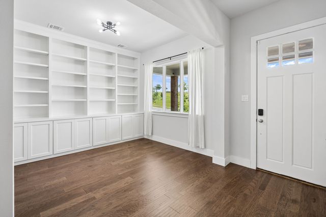 14341 Overlook Park Drive, Fort Worth, TX 76008