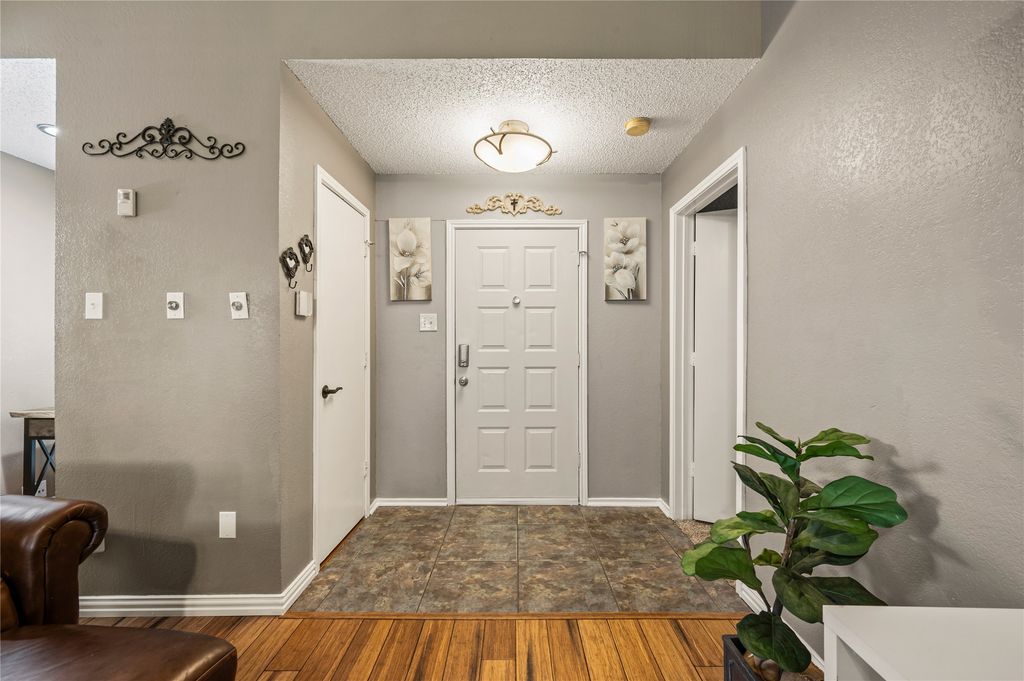 8809 Tyne Trail, Fort Worth, TX 76118 — photo 4