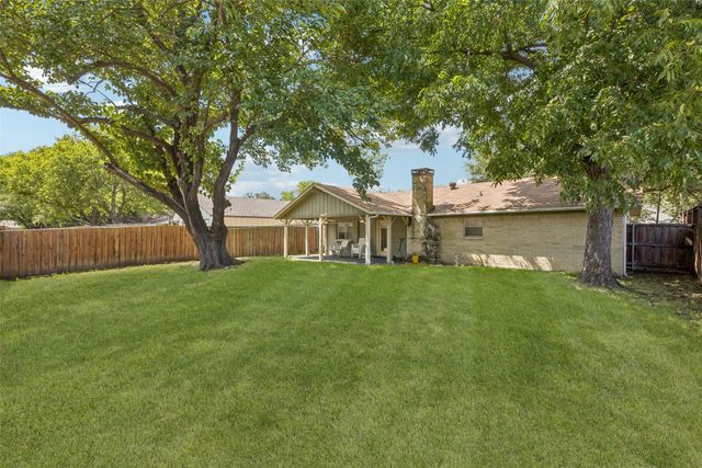1030 Twilight Drive, Garland, TX 75040