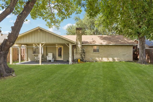 1030 Twilight Drive, Garland, TX 75040