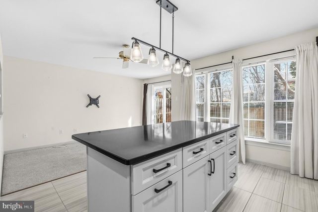 5885 WOODFIELD ESTATES DR, Alexandria, VA 22310