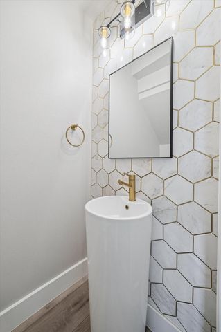 7714 Long Shadows Drive, Sugar Land, TX 77479