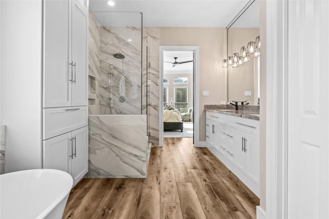 7714 Long Shadows Drive, Sugar Land, TX 77479