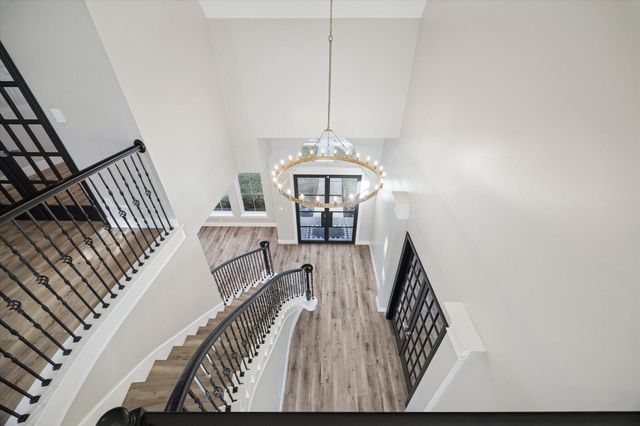 7714 Long Shadows Drive, Sugar Land, TX 77479