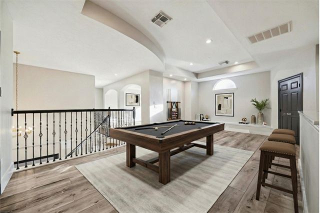 7714 Long Shadows Drive, Sugar Land, TX 77479