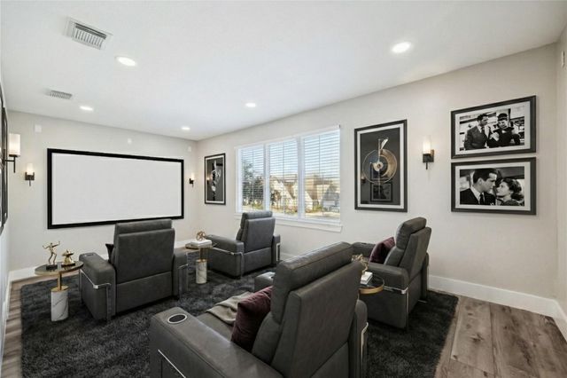 7714 Long Shadows Drive, Sugar Land, TX 77479