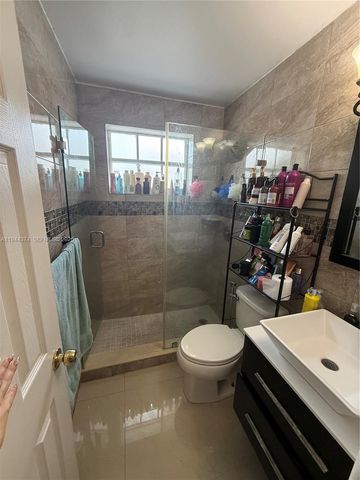 775 E 31st St, Hialeah, FL 33013