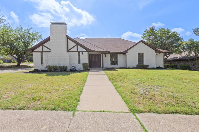 1724 Cordoba Court, Plano, TX 75074