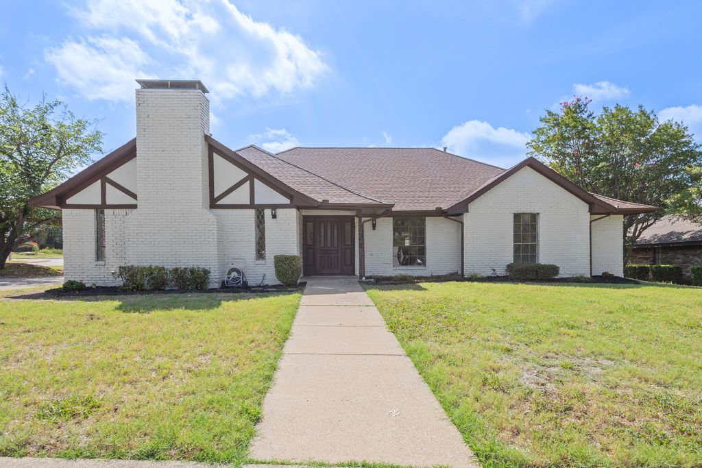 1724 Cordoba Court, Plano, TX 75074