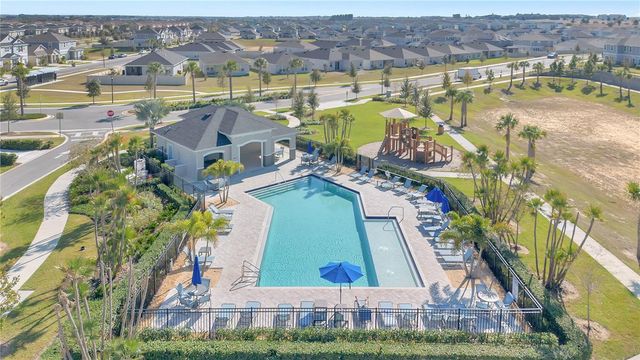 625 STONEY POINT CIRCLE, Davenport, FL 33896