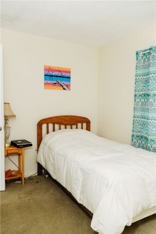 16 Ward Avenue, Middletown, RI 02842