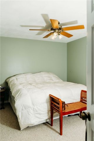 16 Ward Avenue, Middletown, RI 02842