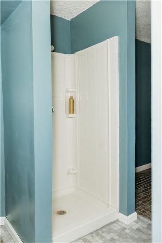 16 Ward Avenue, Middletown, RI 02842