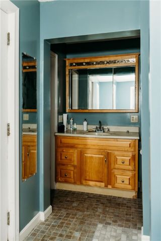 16 Ward Avenue, Middletown, RI 02842