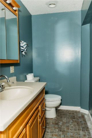 16 Ward Avenue, Middletown, RI 02842