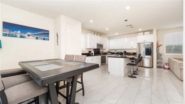 16763 Stags Leap Lane, Fontana, CA 92336