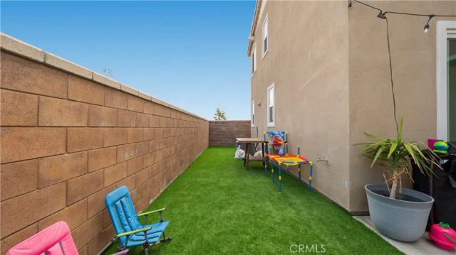 16763 Stags Leap Lane, Fontana, CA 92336