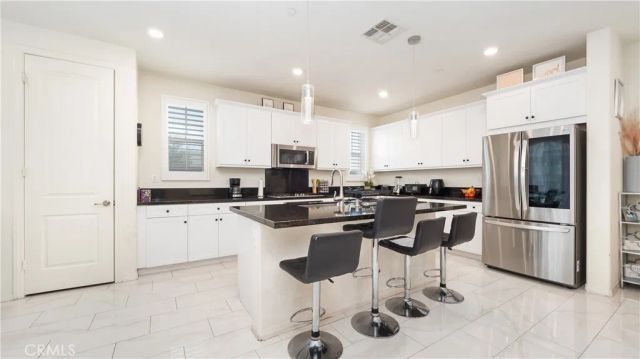 16763 Stags Leap Lane, Fontana, CA 92336