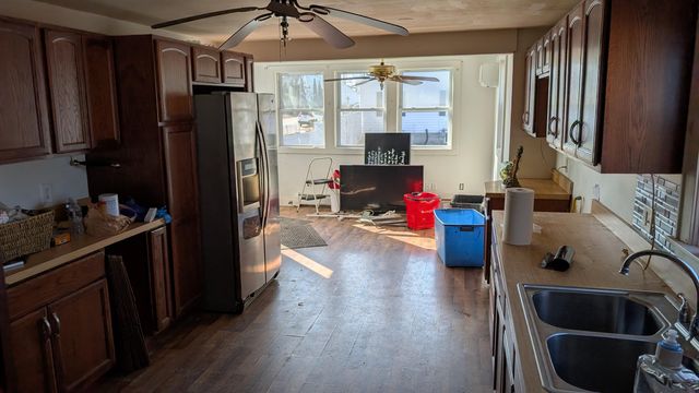 80 orchard Avenue, Manchester, NH 03109