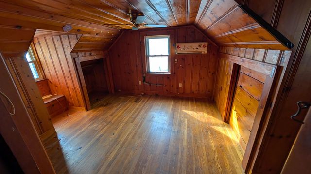 80 orchard Avenue, Manchester, NH 03109