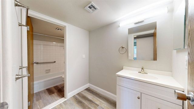 2108 Pauline Boulevard Unit: 307, Ann Arbor, MI 48103