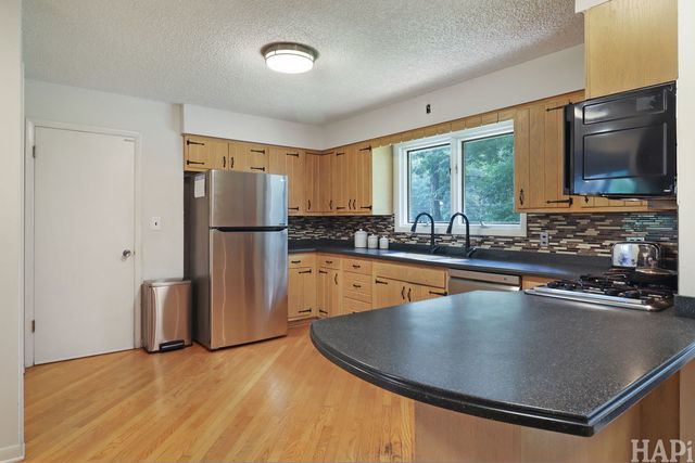 14673 W River Oaks Drive, Lincolnshire, IL 60069