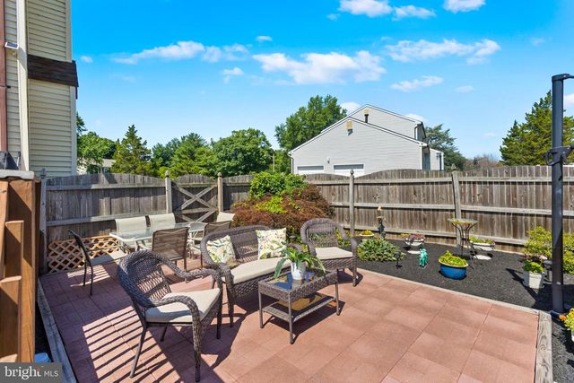 99 WILLIS DR, Ewing, NJ 08628