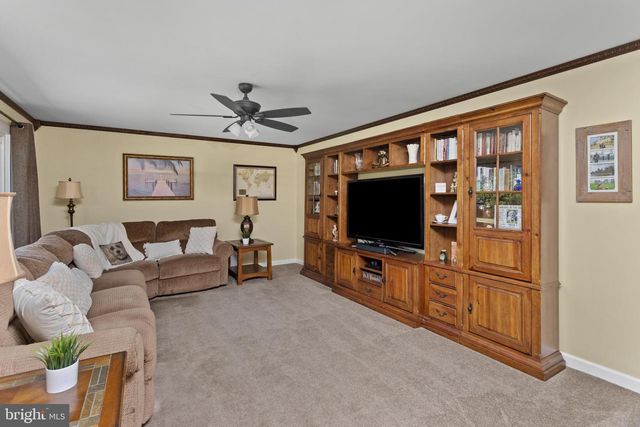 99 WILLIS DR, Ewing, NJ 08628
