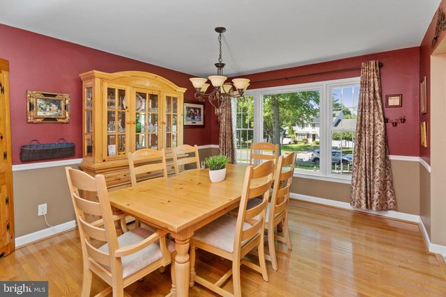 99 WILLIS DR, Ewing, NJ 08628