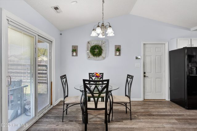 107 Jenna Rea Road, Hubert, NC 28539