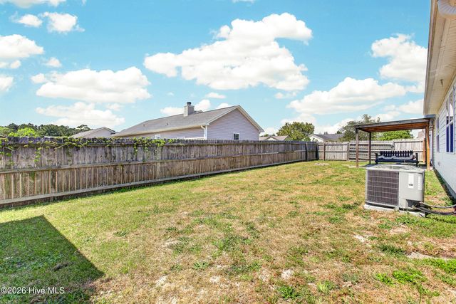 107 Jenna Rea Road, Hubert, NC 28539