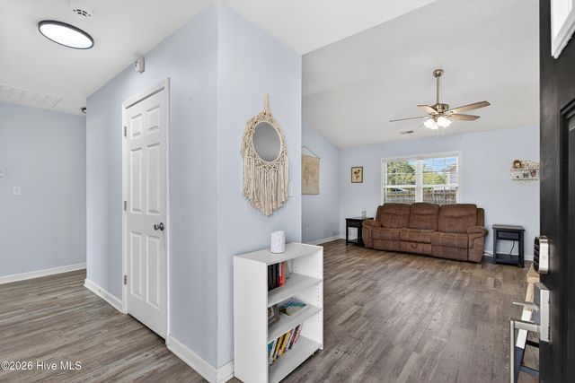 107 Jenna Rea Road, Hubert, NC 28539