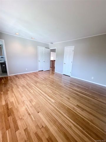 821 Channel Road, Long Beach, NY 11561