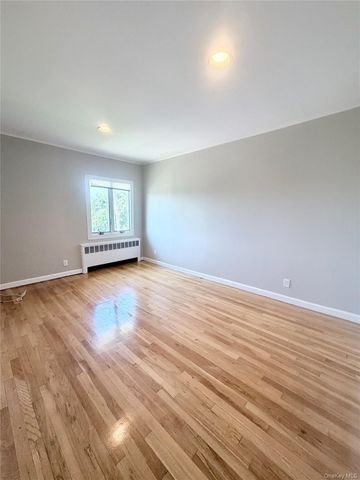 821 Channel Road, Long Beach, NY 11561