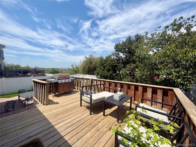 821 Channel Road, Long Beach, NY 11561