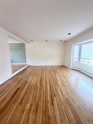 821 Channel Road, Long Beach, NY 11561