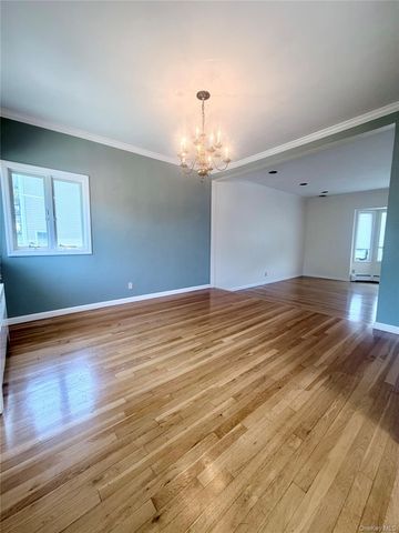 821 Channel Road, Long Beach, NY 11561