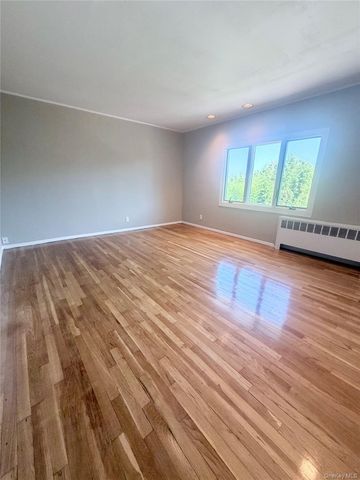 821 Channel Road, Long Beach, NY 11561